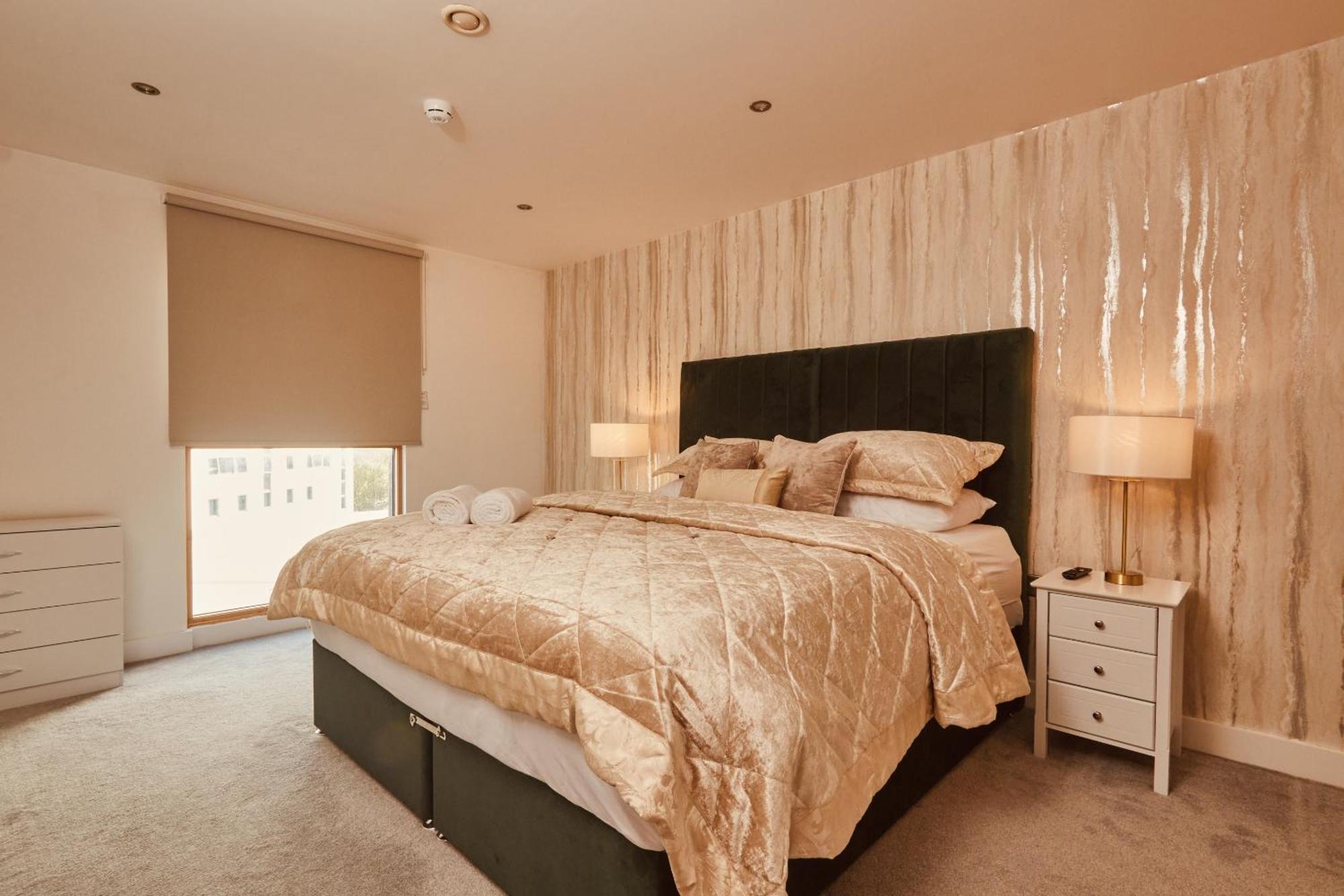 Central Leeds Dock Apt, Free Secure Parking! 2 Bed Eksteriør bilde
